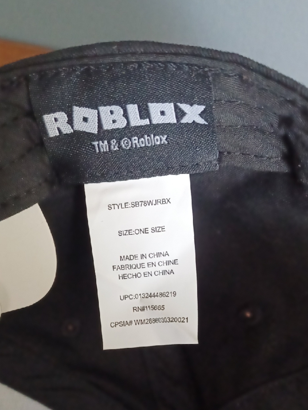 Roblox Hat - Picture 6 of 7